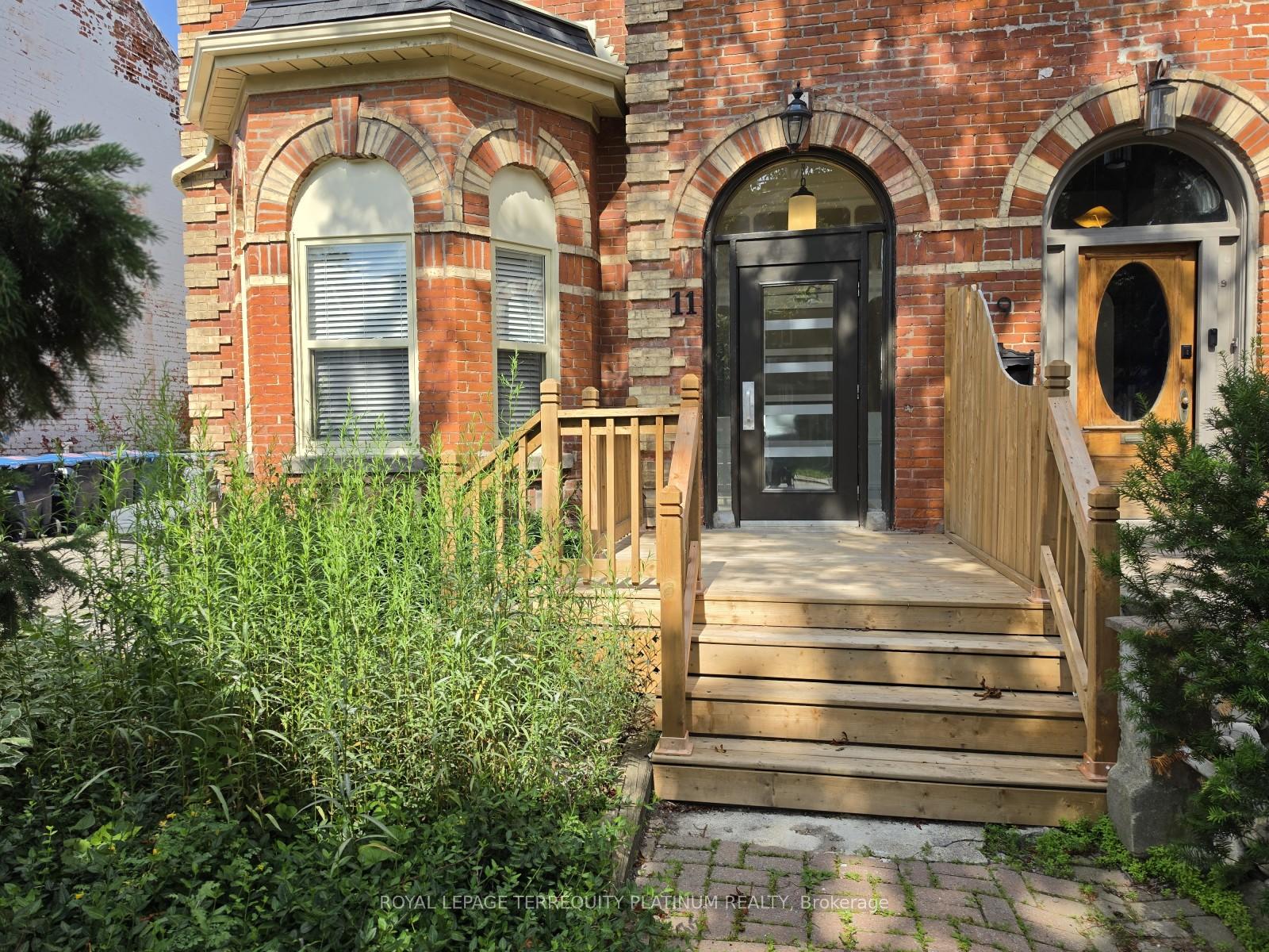 Photo 4 of Unit 4/ 2nd Floor, 11 Beaconsfield Avenue, Toronto, Little Portugal — HOMEH