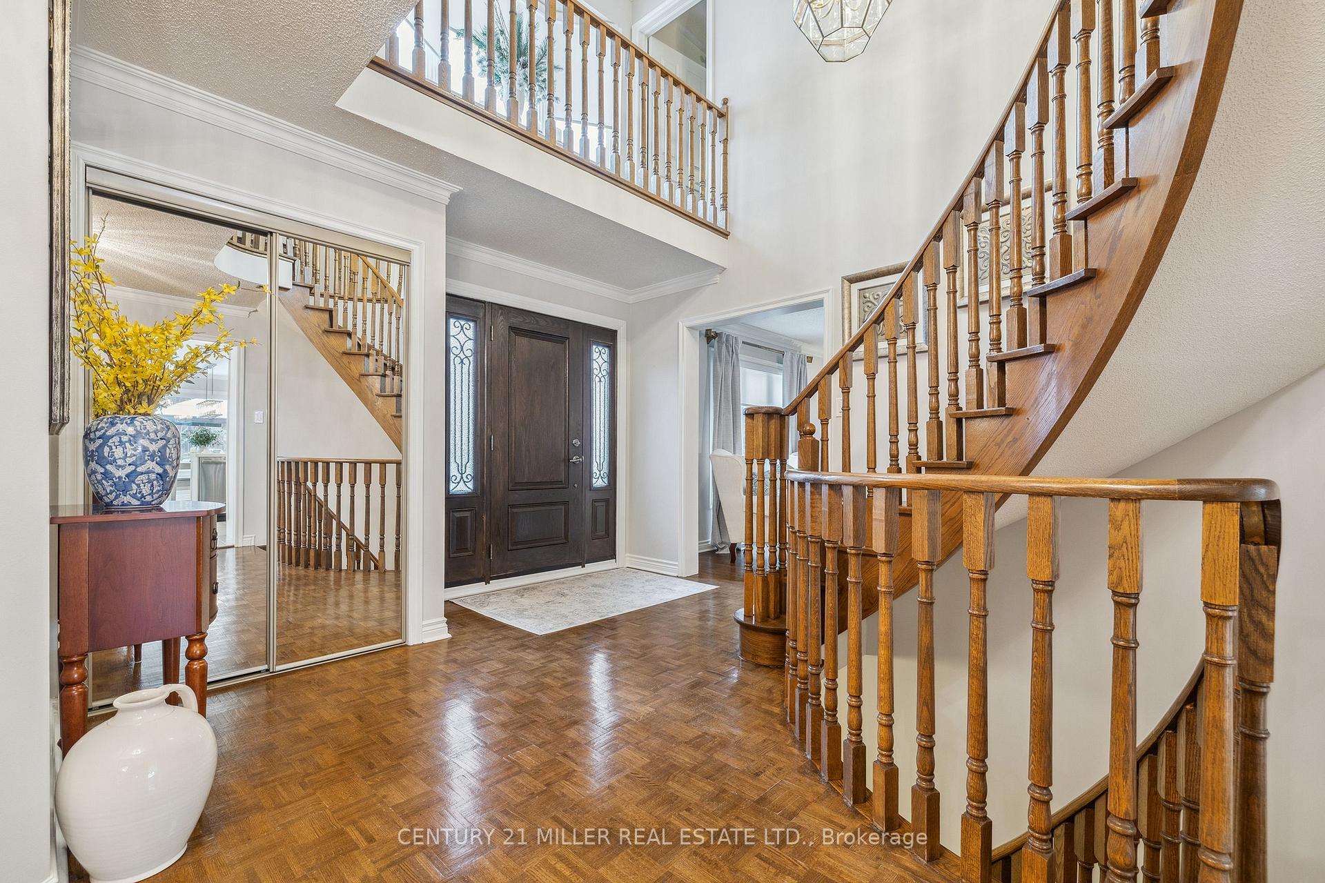 Photo 3 of 4665 Beaufort Terrace, Mississauga, Central Erin Mills — HOMEH