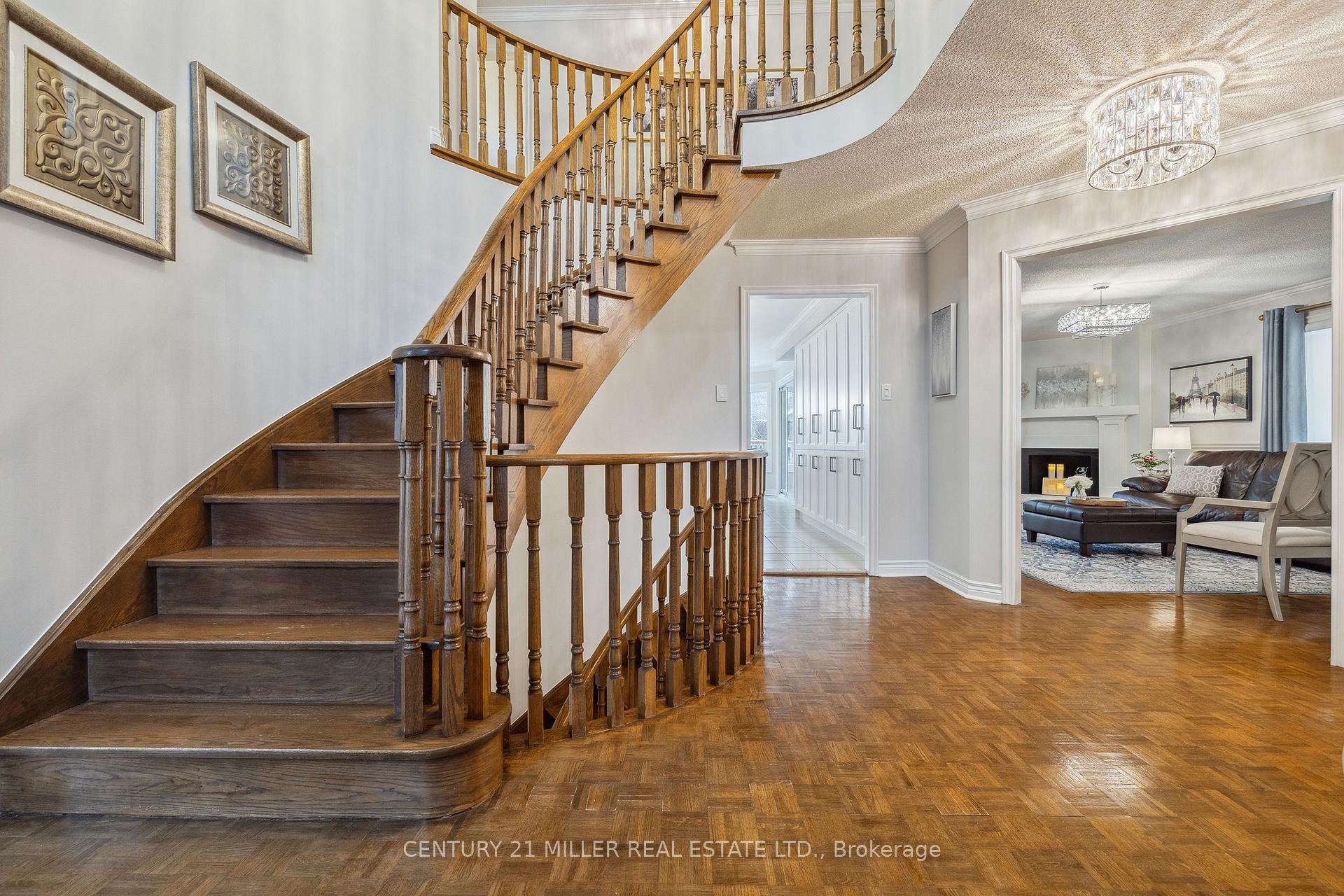 Photo 4 of 4665 Beaufort Terrace, Mississauga, Central Erin Mills — HOMEH
