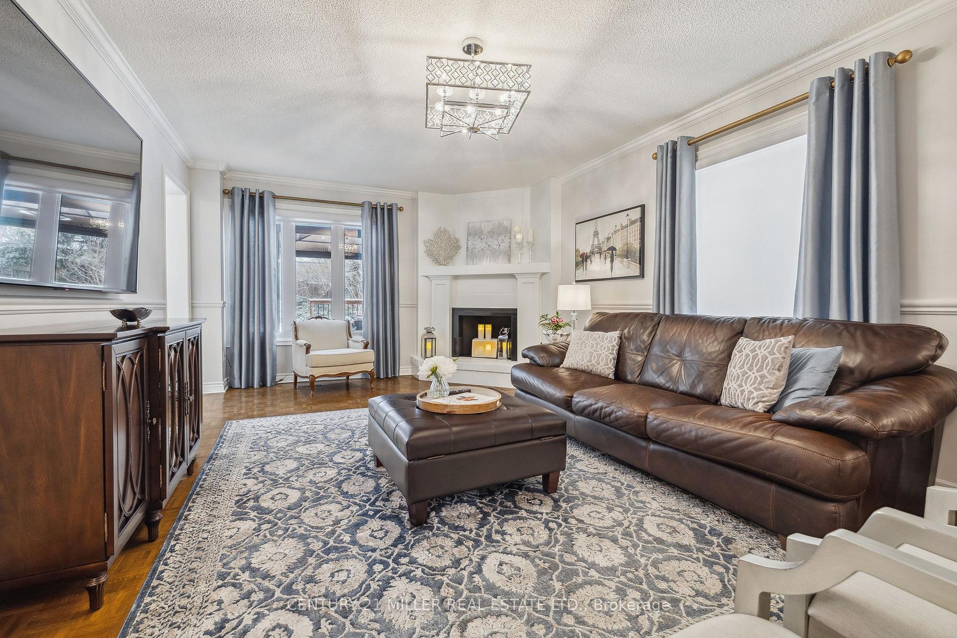 Photo 12 of 4665 Beaufort Terrace, Mississauga, Central Erin Mills — HOMEH