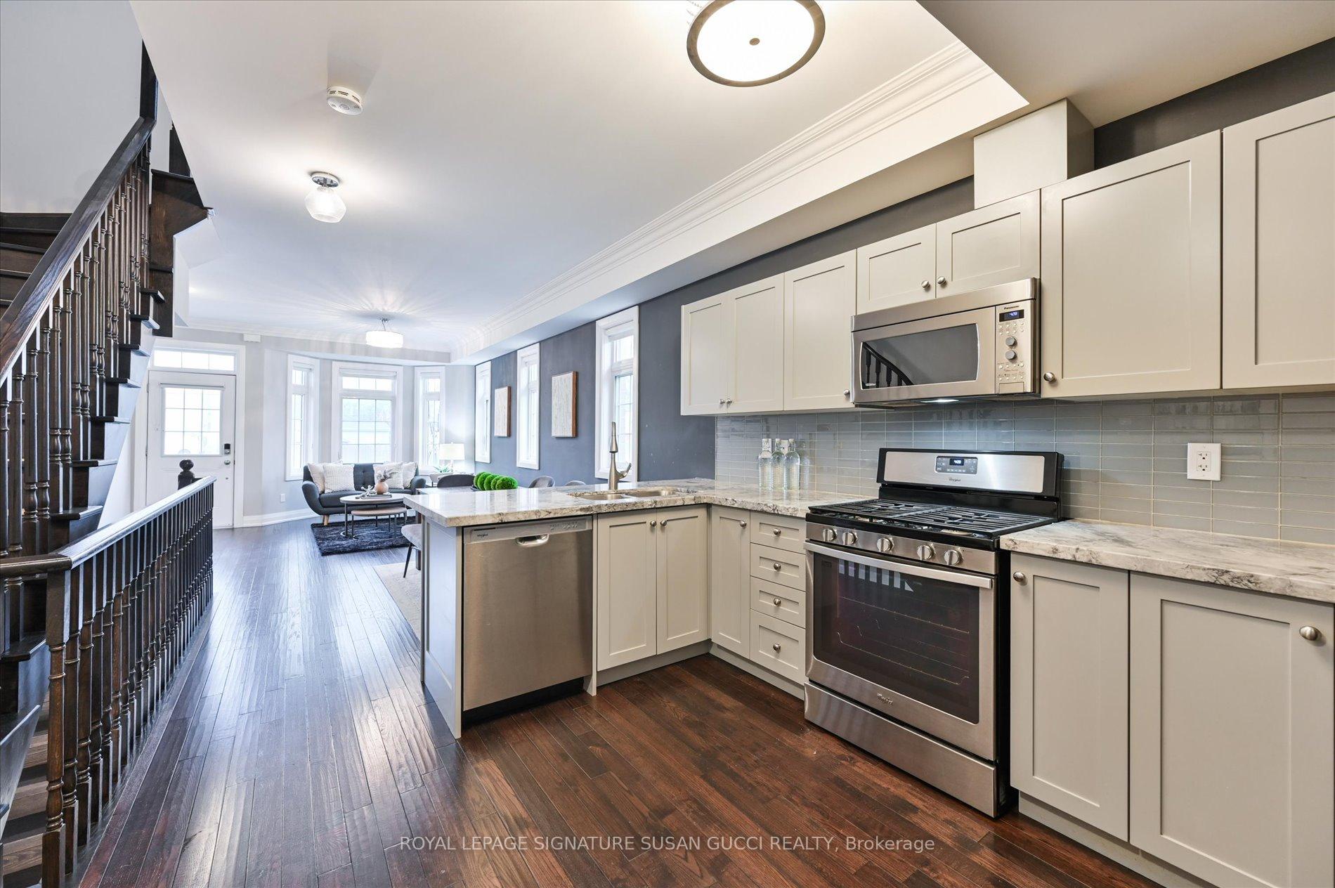 Photo 11 of 2833 St. Clair Avenue E, Toronto, O'Connor-Parkview — HOMEH