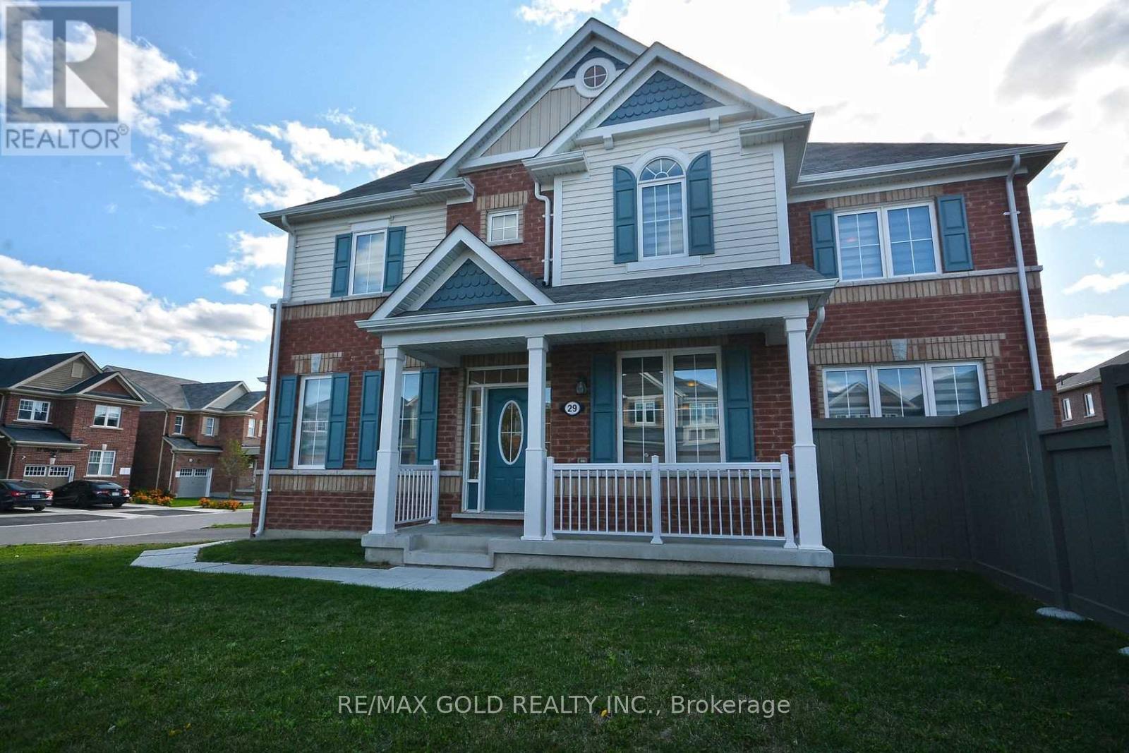 Photo 2 of 29 Ringway Road, Brampton, Northwest Brampton — HOMEH