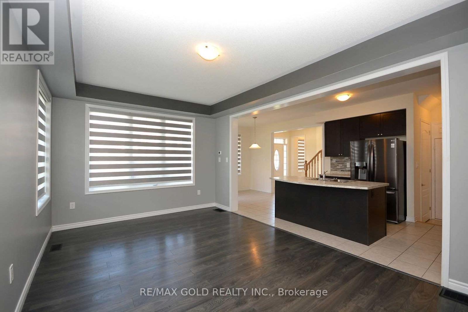 Photo 3 of 29 Ringway Road, Brampton, Northwest Brampton — HOMEH