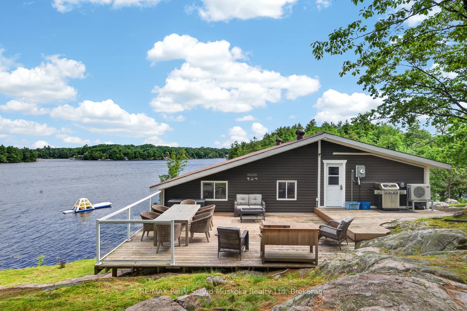 Photo 7 of 101 Healey Lake Water, The Archipelago, Archipelago South — HOMEH