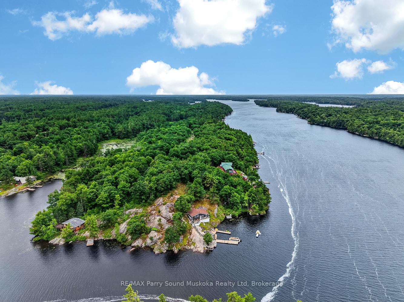 Photo 50 of 101 Healey Lake Water, The Archipelago, Archipelago South — HOMEH