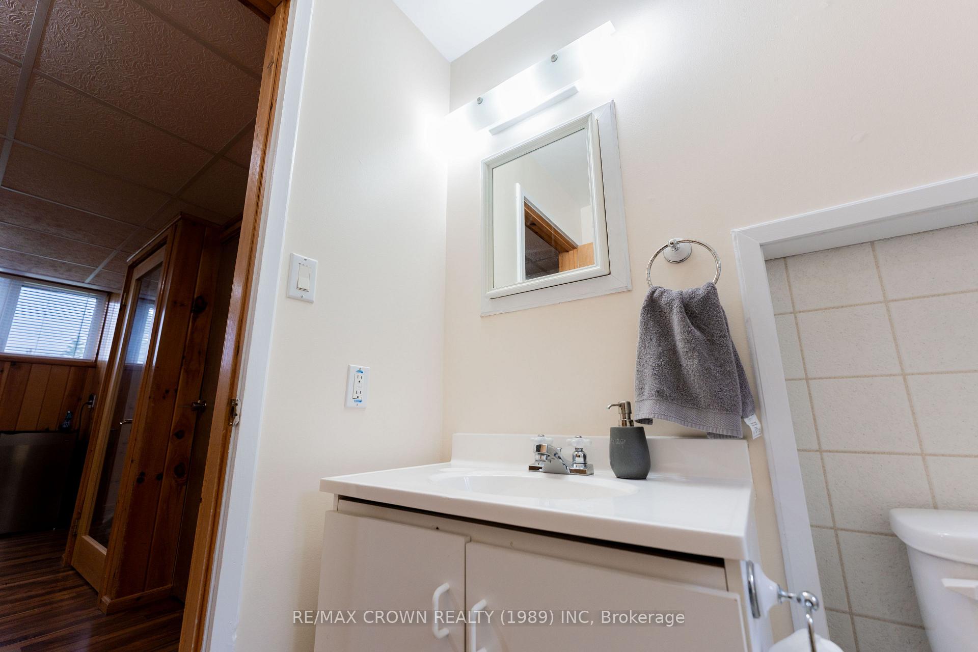 Photo 35 of 11 Kent Place, Kapuskasing — HOMEH