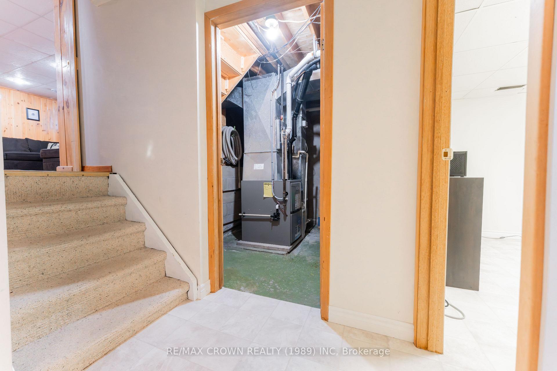 Photo 41 of 11 Kent Place, Kapuskasing — HOMEH