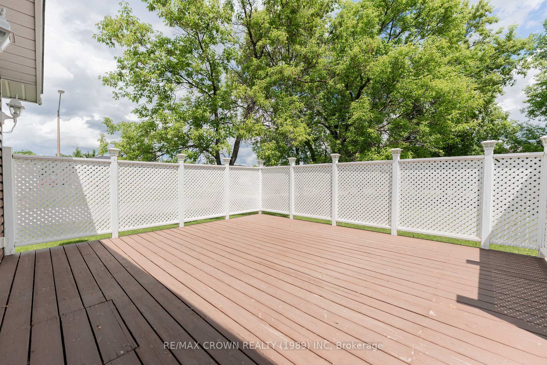 Photo 47 of 11 Kent Place, Kapuskasing — HOMEH