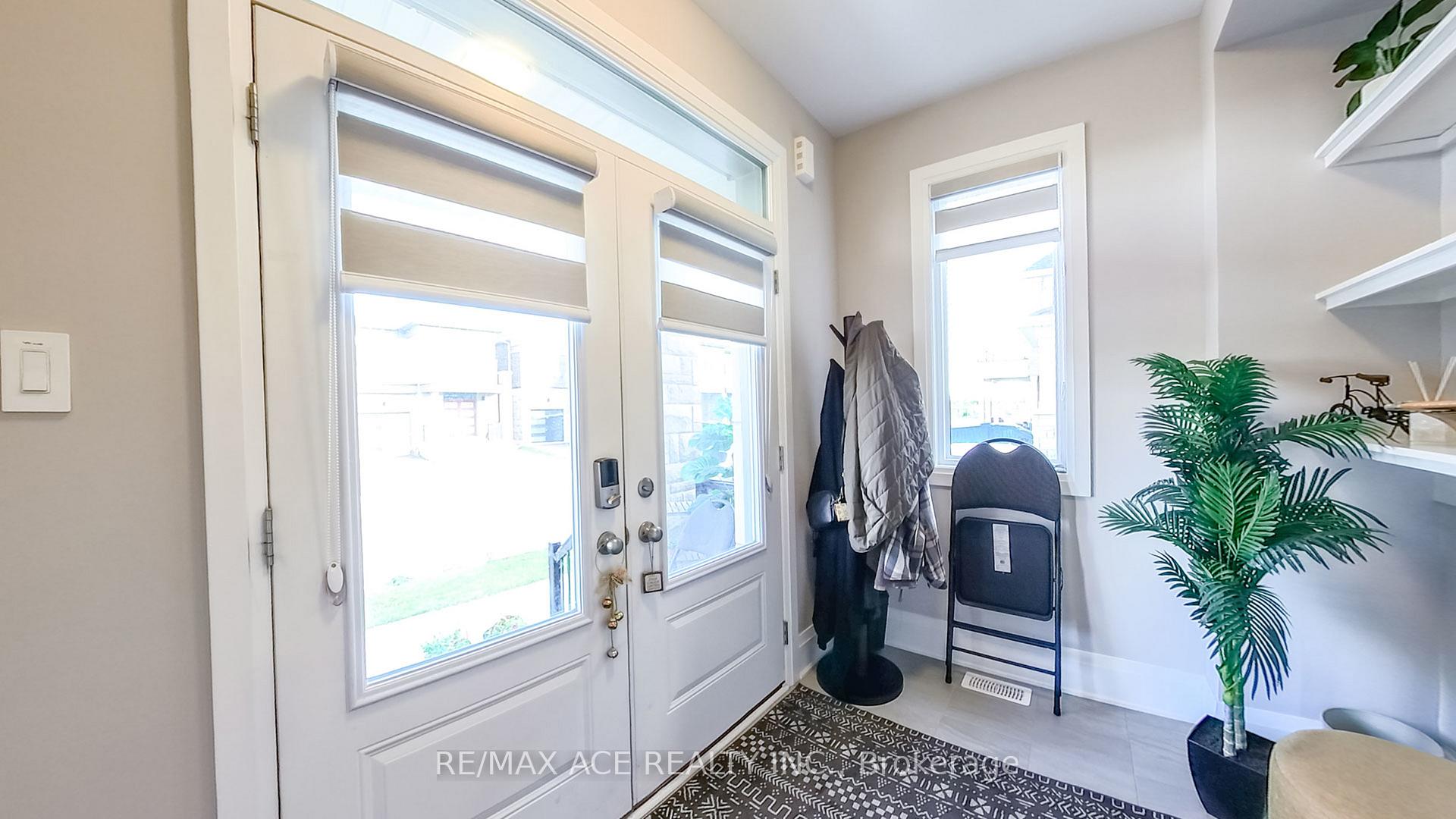 Photo 3 of 261 Marigold Court, Milton, Dempsey — HOMEH