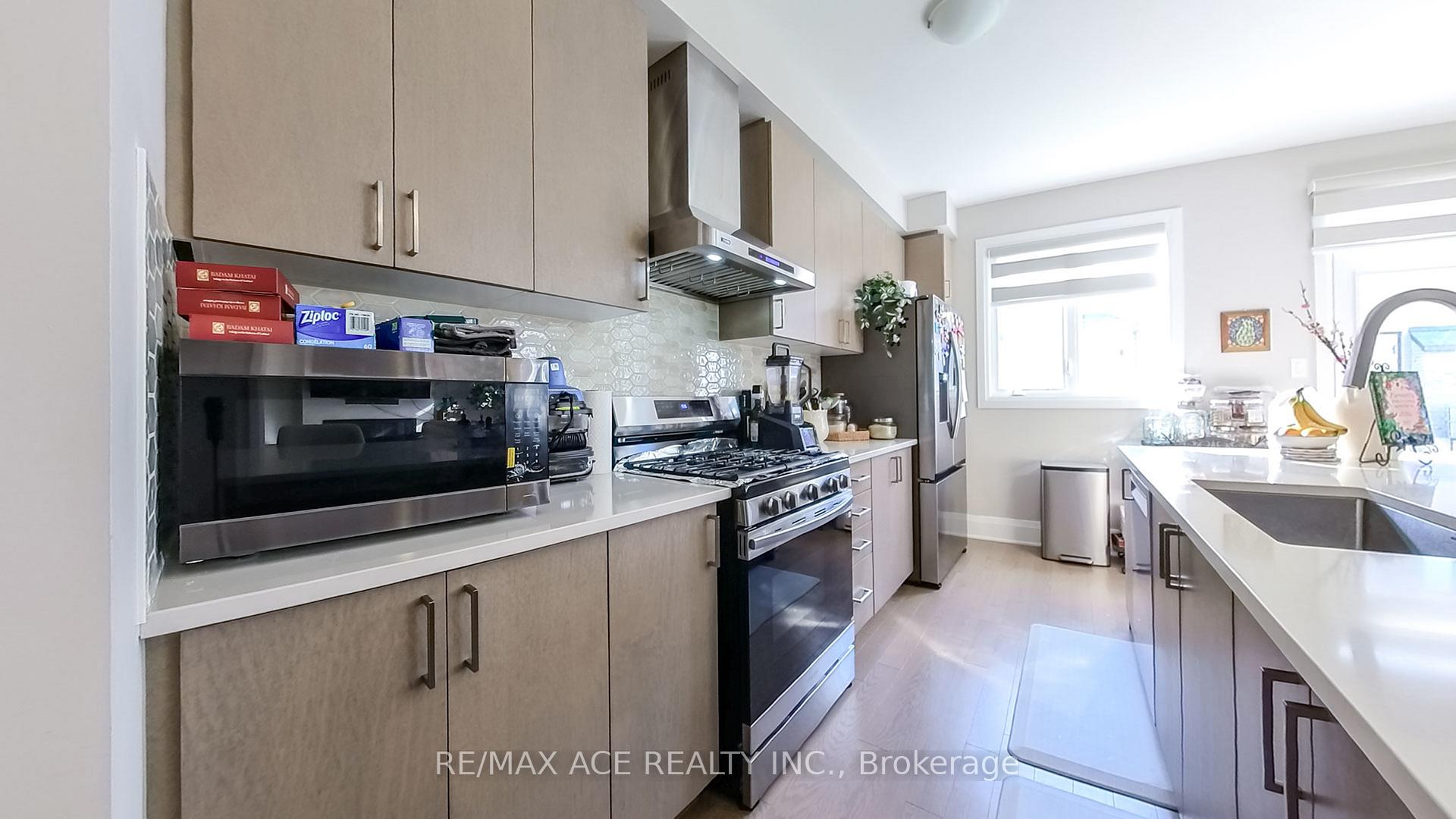 Photo 14 of 261 Marigold Court, Milton, Dempsey — HOMEH