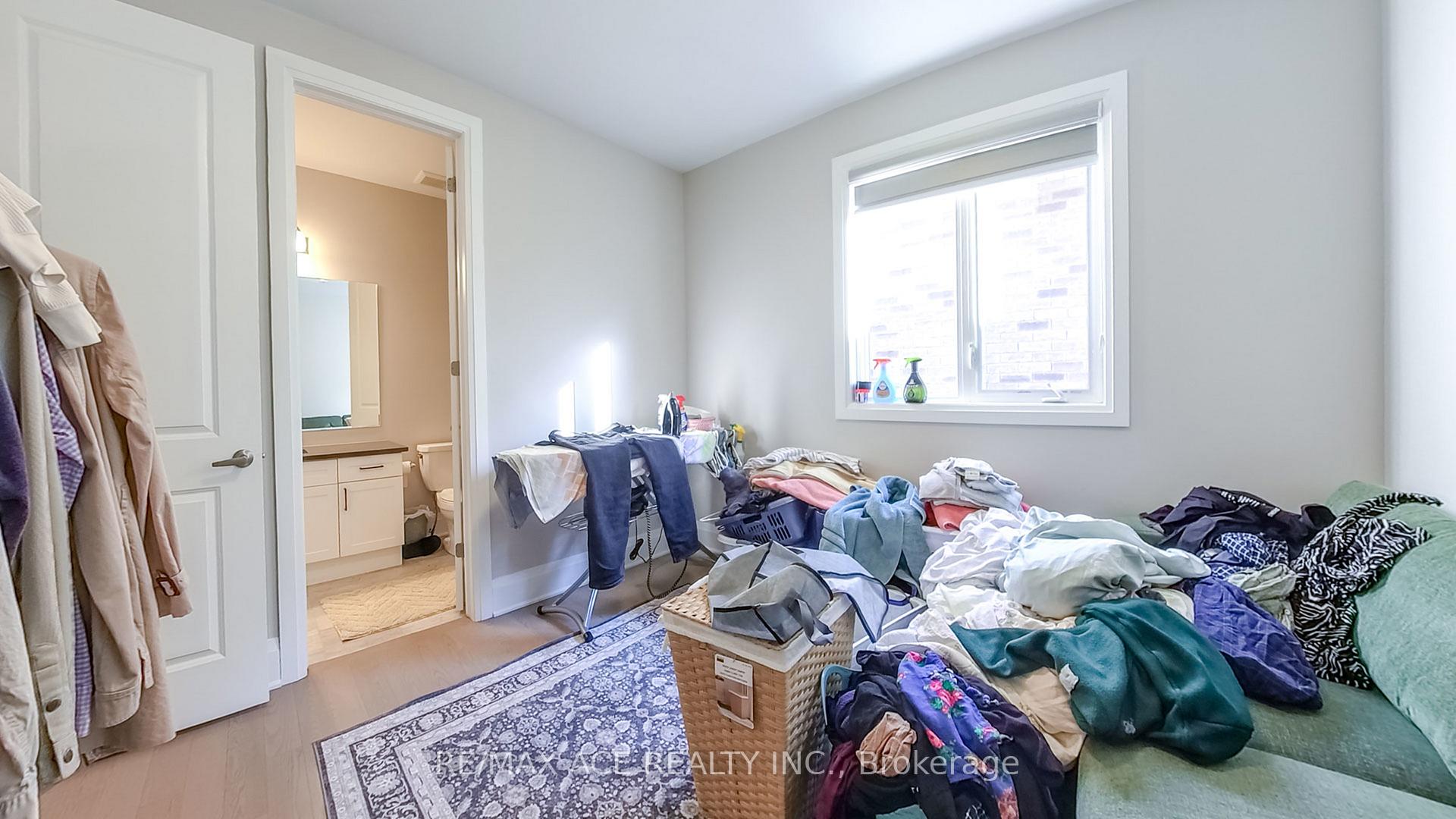 Photo 32 of 261 Marigold Court, Milton, Dempsey — HOMEH