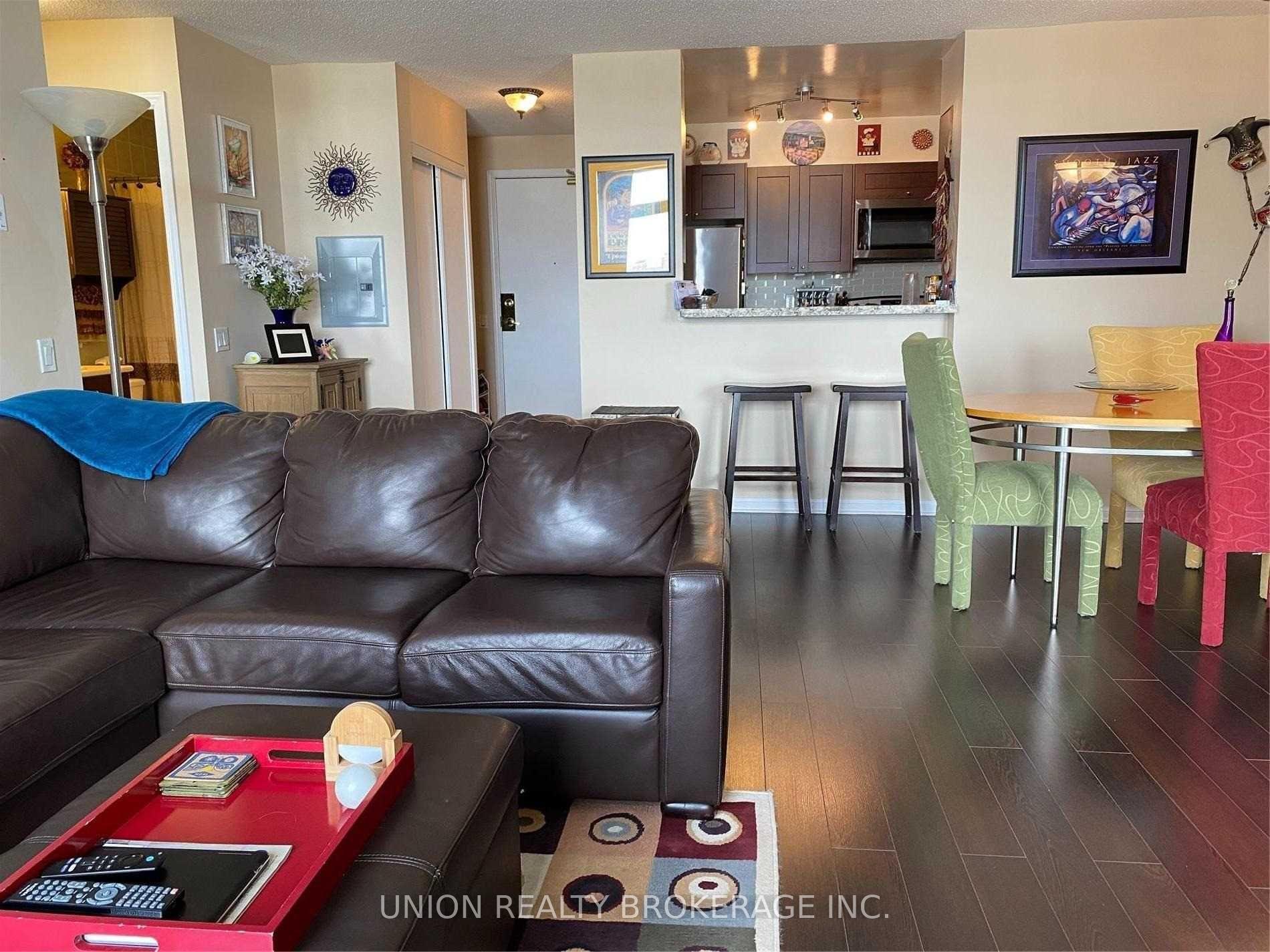 Photo 7 of Unit Ph10, 650 Lawrence Avenue W, Toronto, Englemount-Lawrence — HOMEH