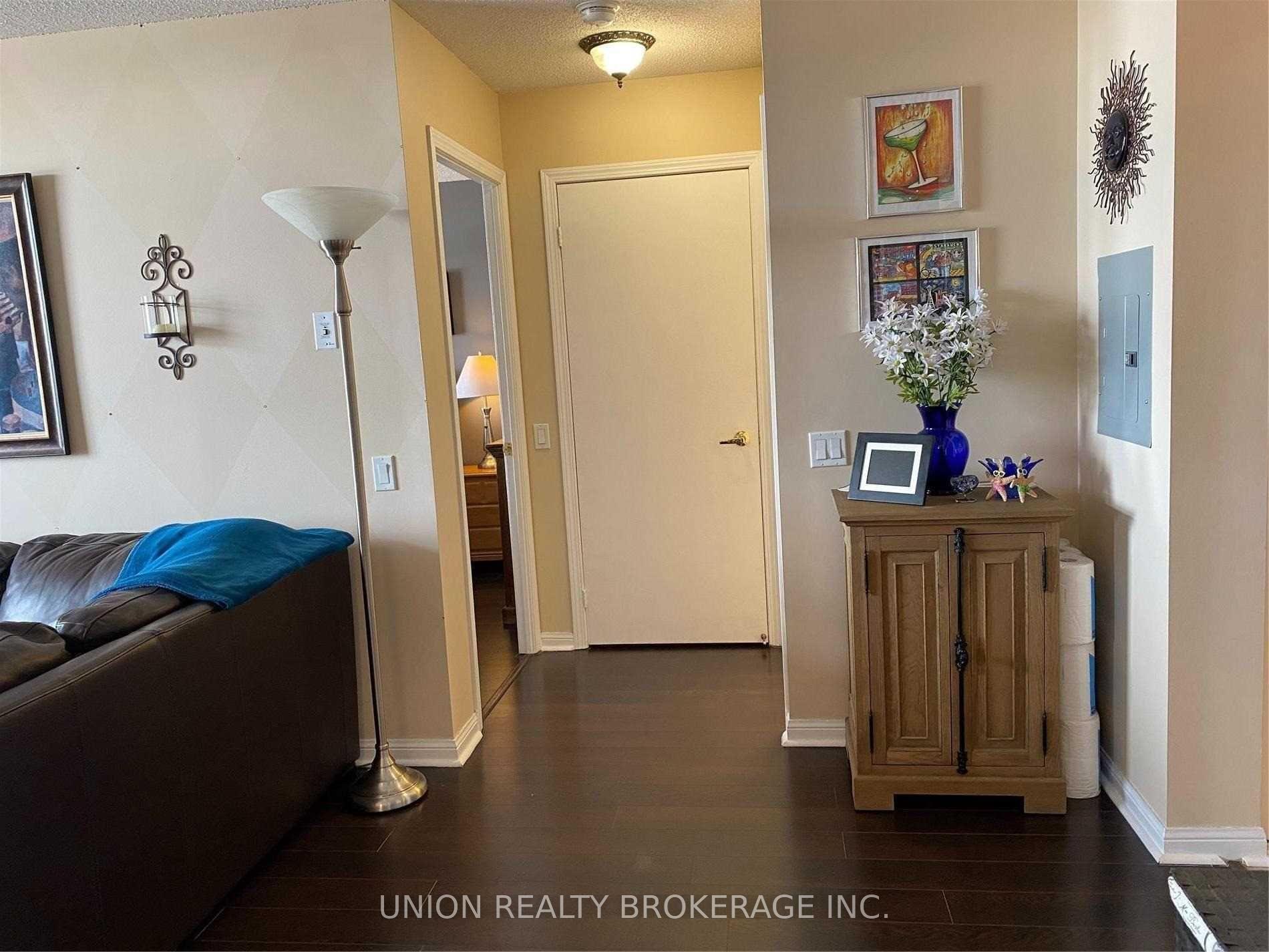 Photo 13 of Unit Ph10, 650 Lawrence Avenue W, Toronto, Englemount-Lawrence — HOMEH