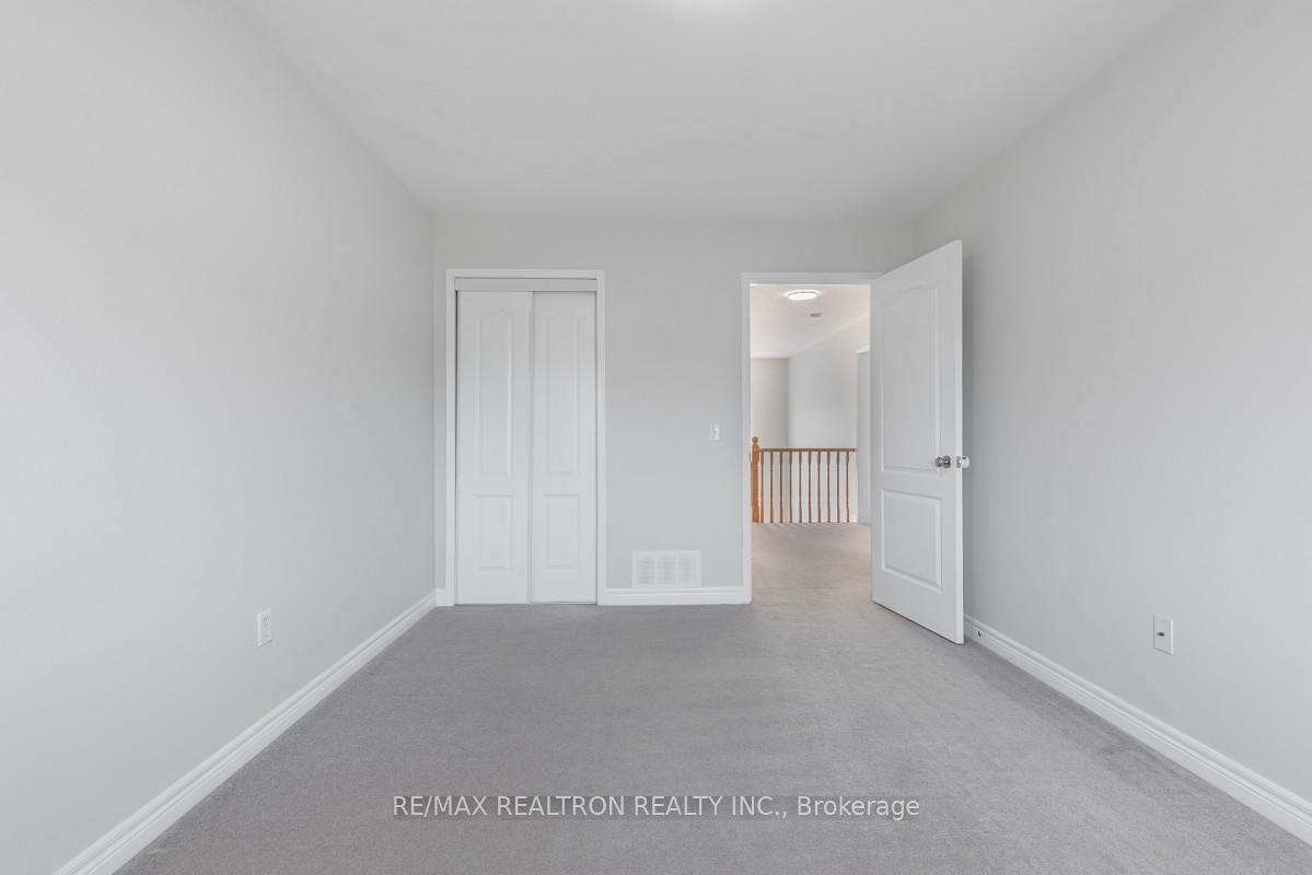 Photo 24 of Unit 10, 800 Westridge Boulevard, Orillia — HOMEH