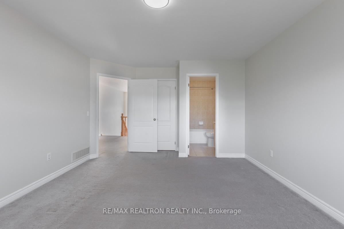 Photo 29 of Unit 10, 800 Westridge Boulevard, Orillia — HOMEH