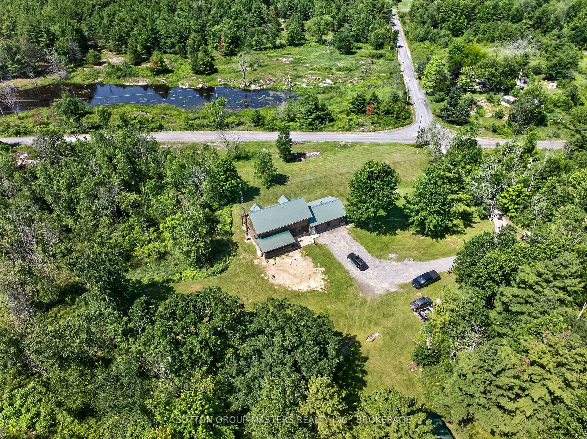 Photo 4 of 6716 Leveque Road, Frontenac, Frontenac South — HOMEH