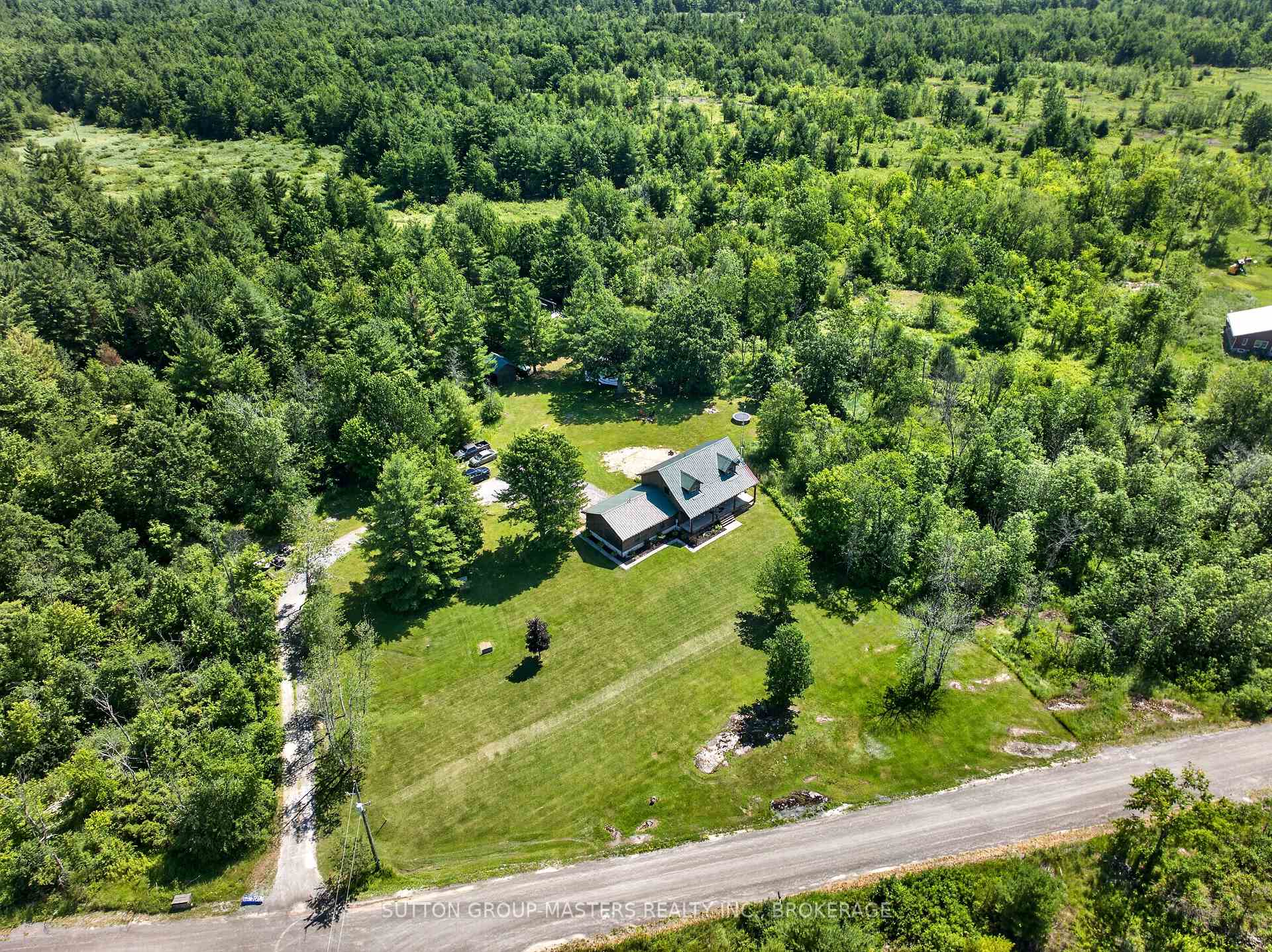 Photo 5 of 6716 Leveque Road, Frontenac, Frontenac South — HOMEH