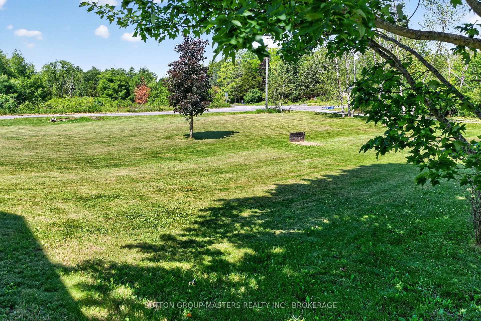 Photo 10 of 6716 Leveque Road, Frontenac, Frontenac South — HOMEH