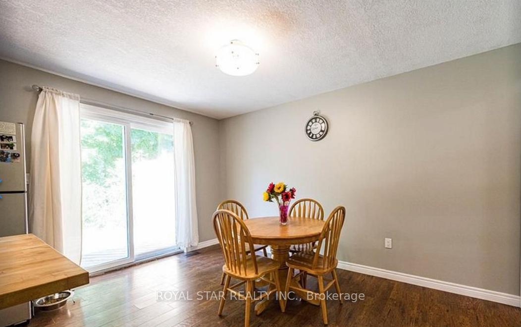 Photo 10 of 410 Main Street E, Norwich, Springford — HOMEH