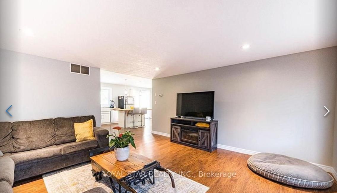 Photo 11 of 410 Main Street E, Norwich, Springford — HOMEH