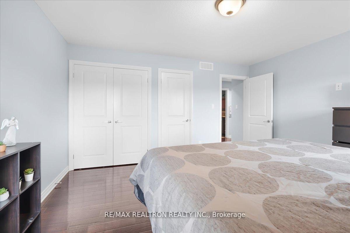 Photo 17 of 177 Martin Drive, Middlesex Centre, Ilderton — HOMEH