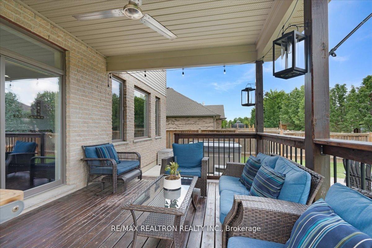 Photo 25 of 177 Martin Drive, Middlesex Centre, Ilderton — HOMEH
