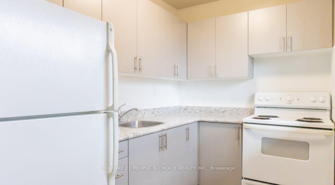 Photo 3 of Unit 309, 1051 Seneca Avenue, Mississauga, Port Credit — HOMEH