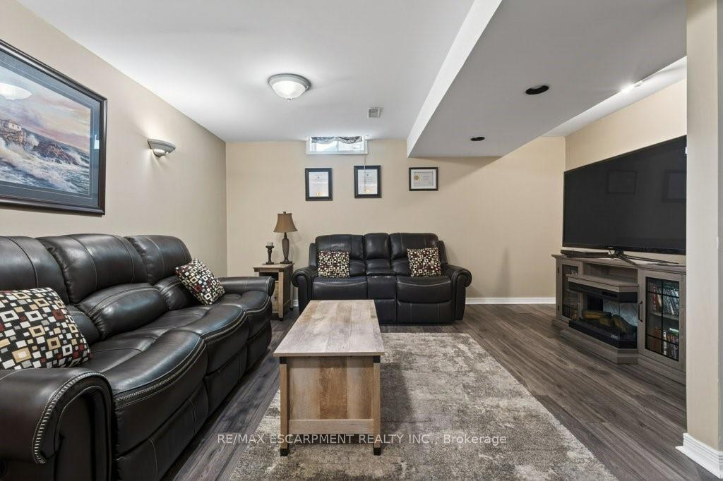 Photo 24 of 4334 Arejay Avenue, Lincoln, Beamsville — HOMEH