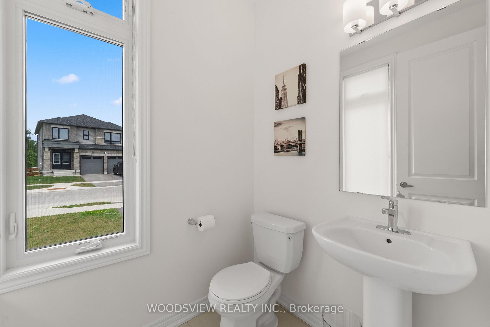 Photo 6 of 91 Thicketwood Avenue, Barrie, Rural Barrie Southeast — HOMEH