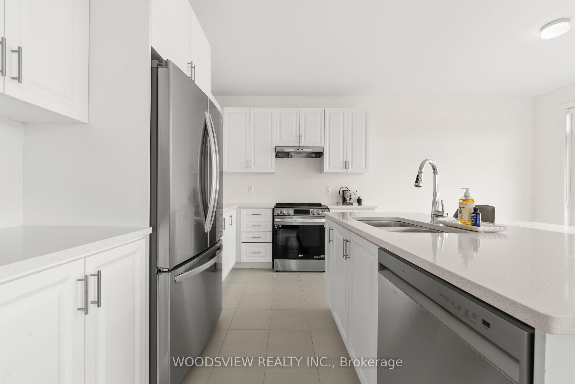 Photo 16 of 91 Thicketwood Avenue, Barrie, Rural Barrie Southeast — HOMEH