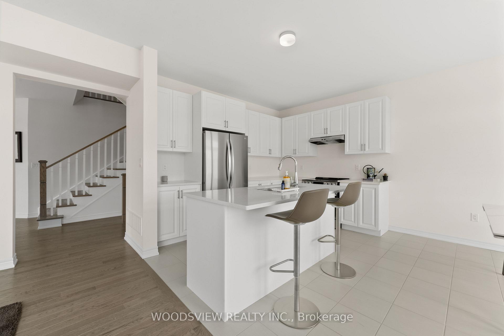 Photo 20 of 91 Thicketwood Avenue, Barrie, Rural Barrie Southeast — HOMEH