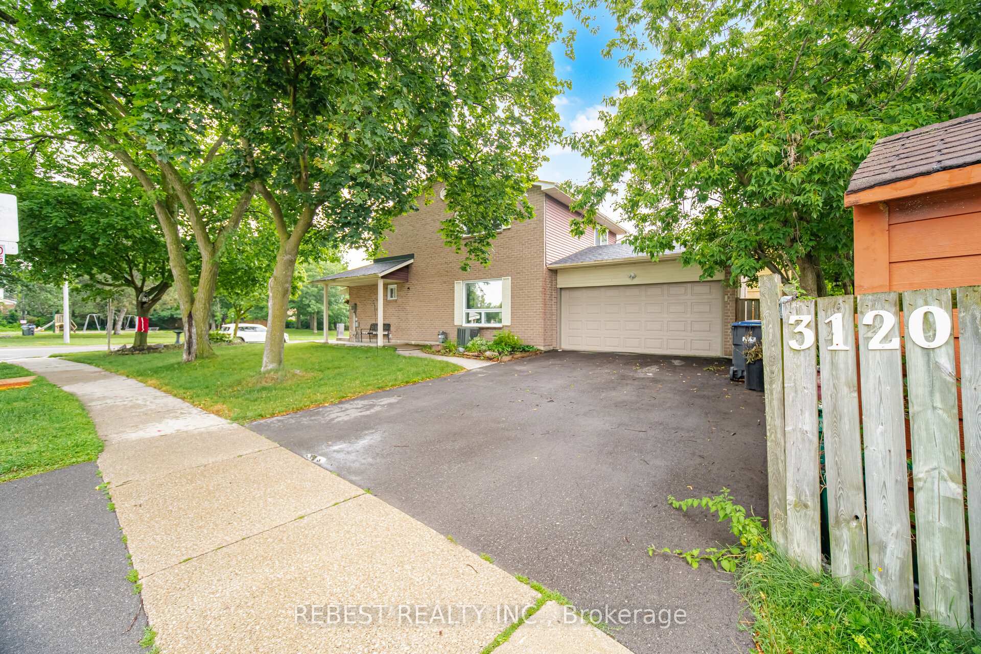 Photo 7 of 3120 Mccarron Crescent, Mississauga, Meadowvale — HOMEH