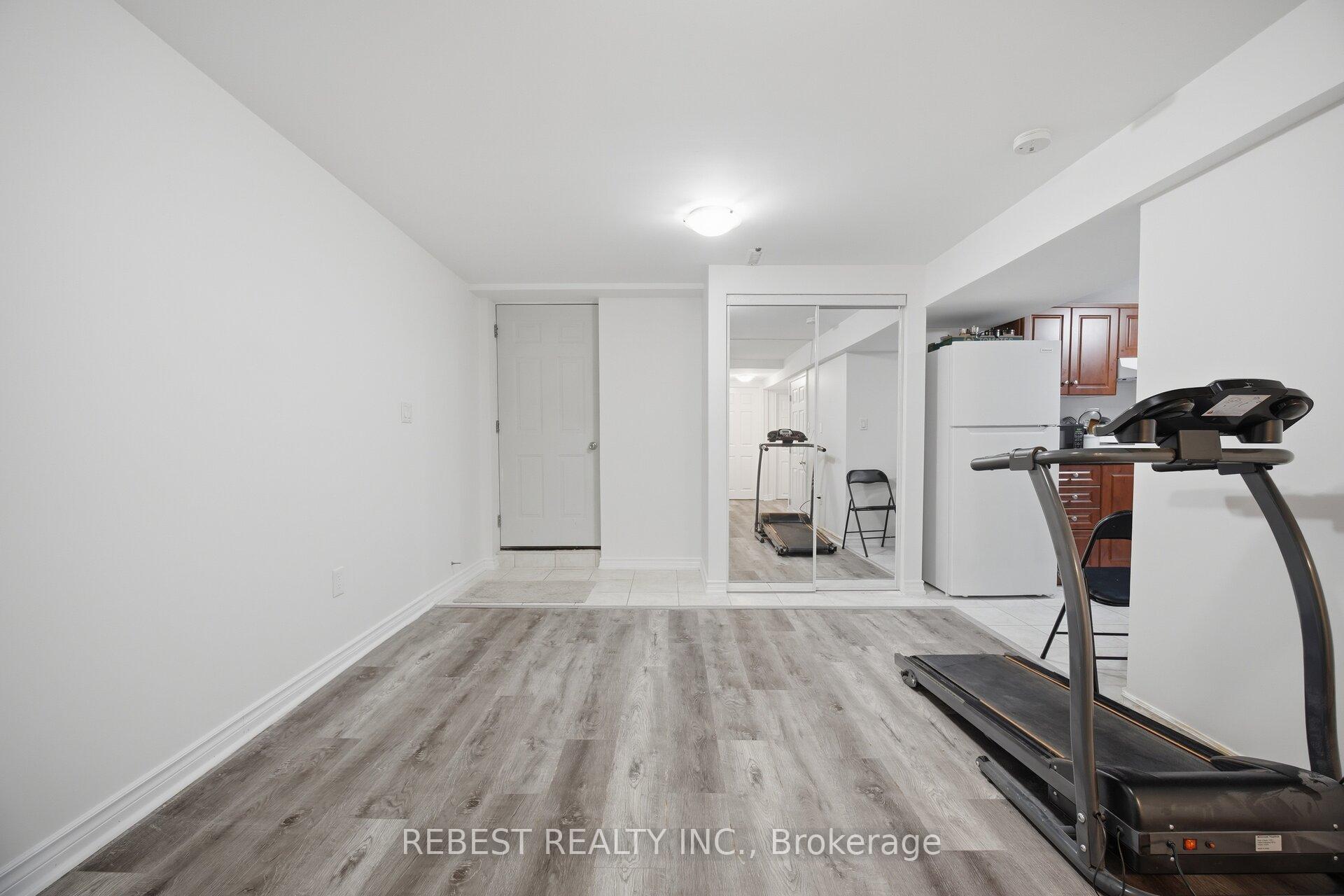 Photo 31 of 3120 Mccarron Crescent, Mississauga, Meadowvale — HOMEH