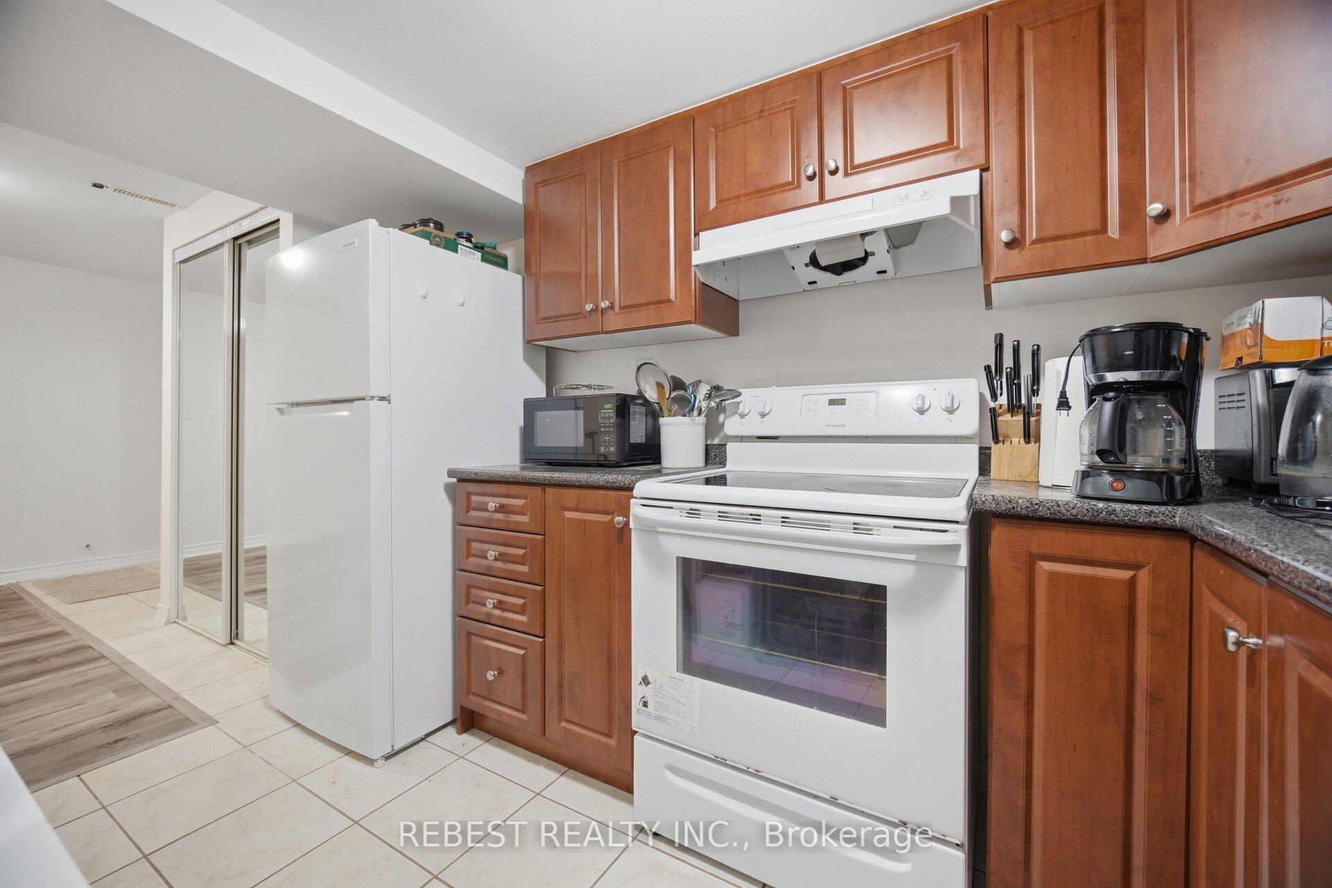 Photo 32 of 3120 Mccarron Crescent, Mississauga, Meadowvale — HOMEH