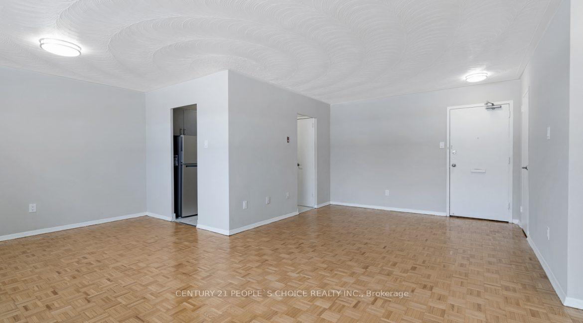 Photo 3 of Unit 605, 3875 Sheppard Avenue E, Scarborough, Tam O'Shanter-Sullivan — HOMEH