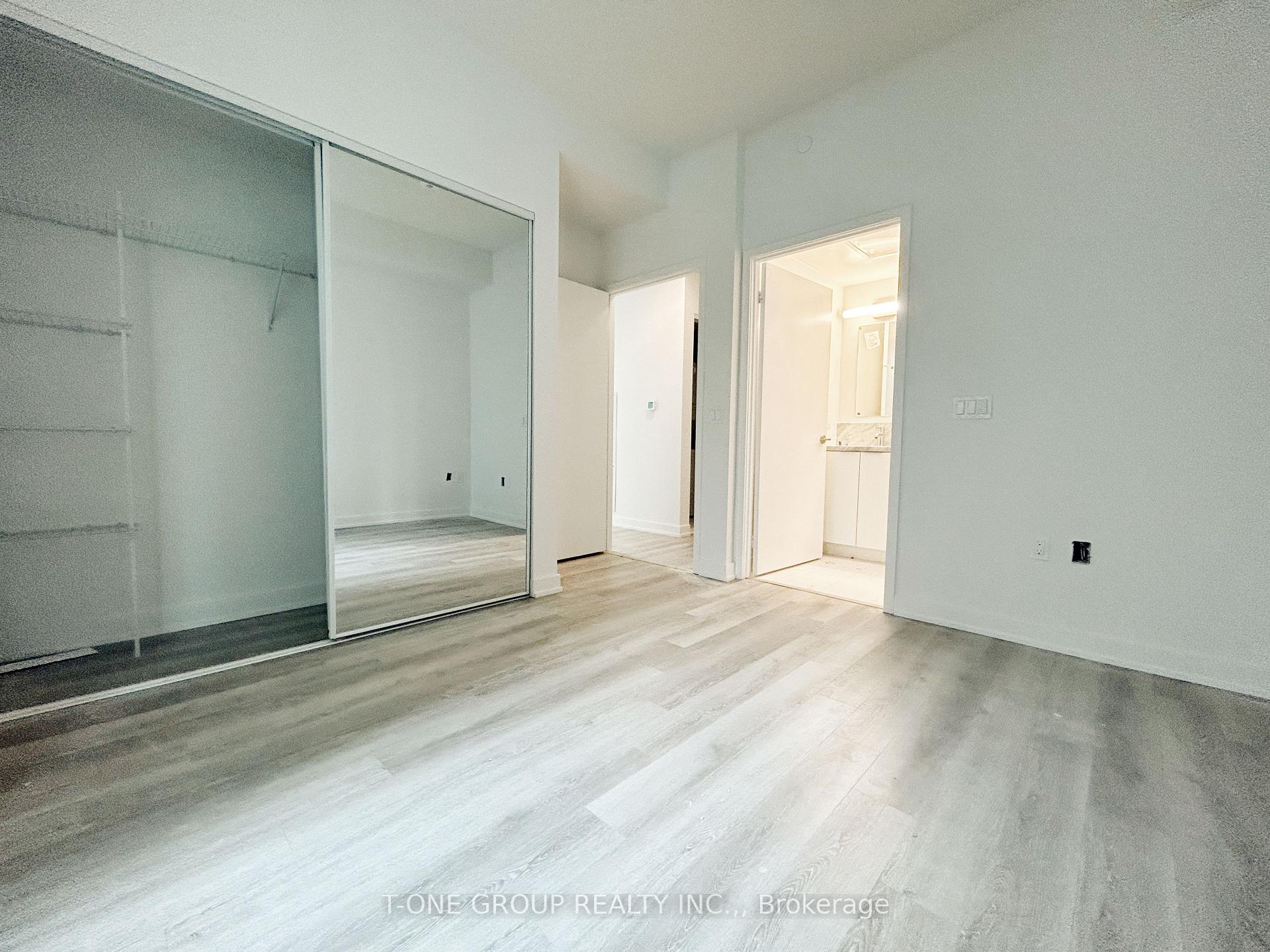 Photo 8 of Unit 1421, 121 St Patrick Street, Toronto, Kensington-Chinatown — HOMEH