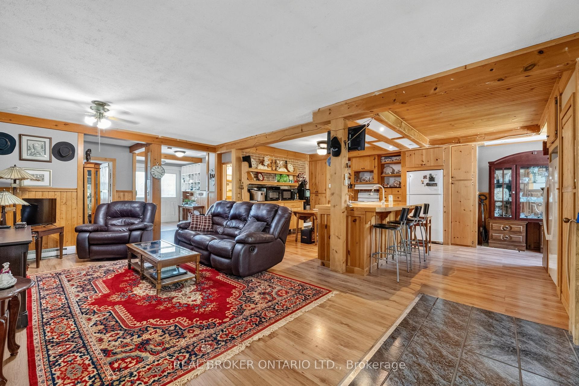 Photo 9 of 11992 Concession 1 Road, Wainfleet, Marshville/Winger — HOMEH