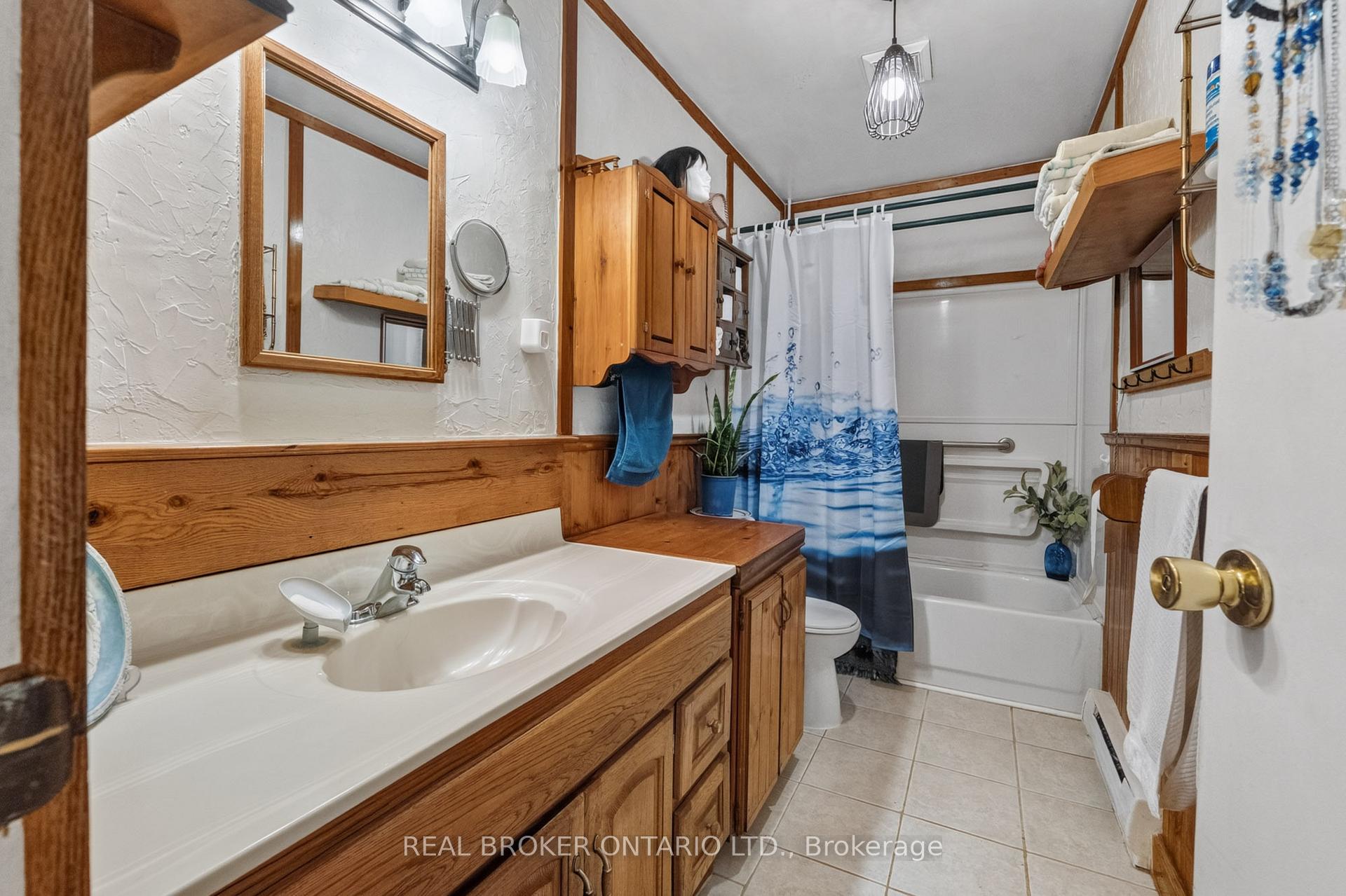 Photo 21 of 11992 Concession 1 Road, Wainfleet, Marshville/Winger — HOMEH