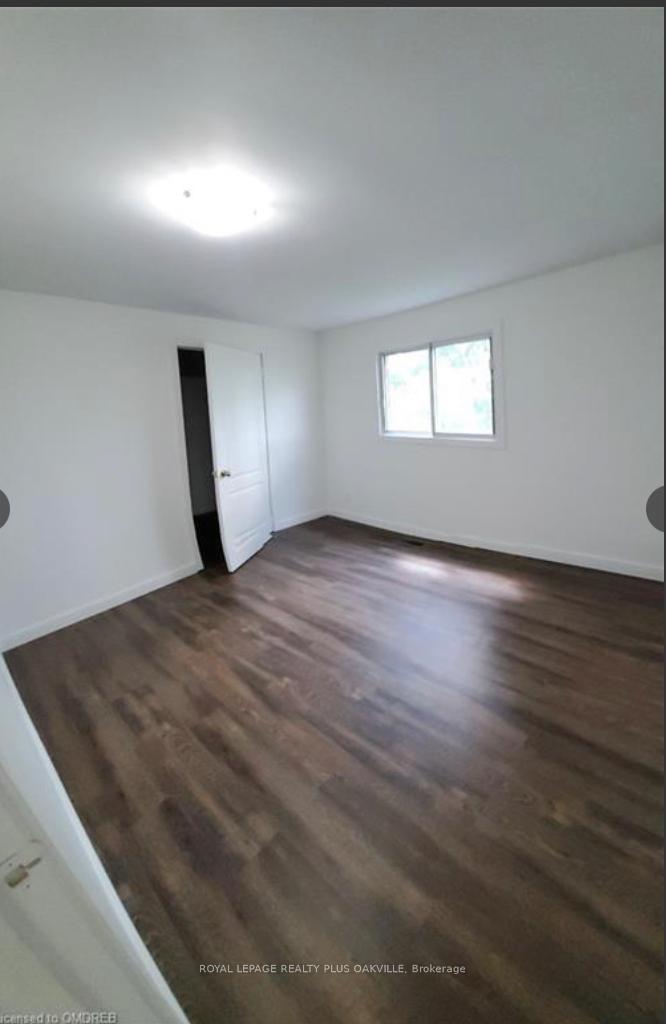 Photo 4 of Unit 4, 564 Lyons Lane, Oakville, Queen Elizabeth — HOMEH