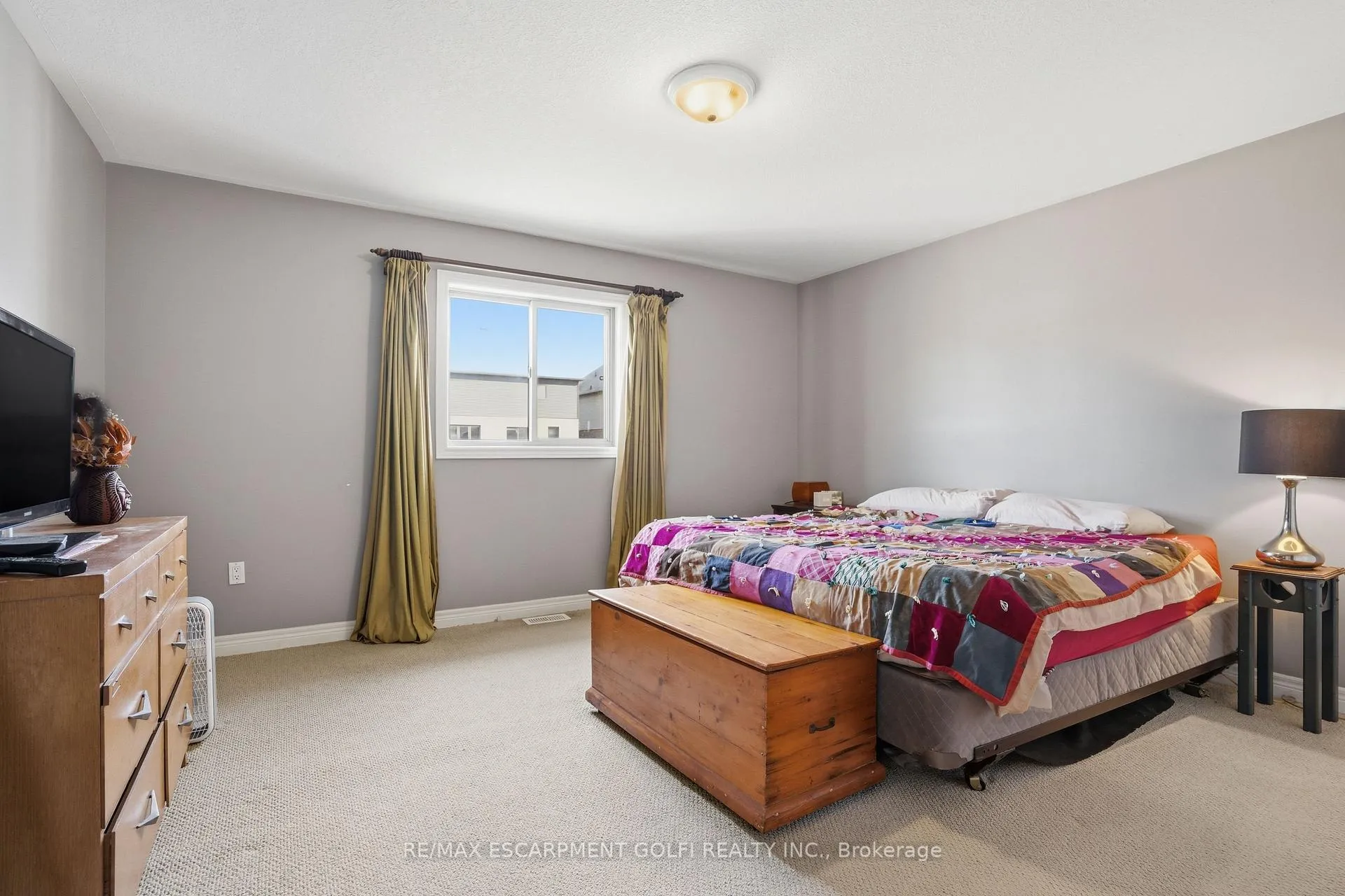 Photo 12 of 9 Pace Avenue, Brantford, Echo Place — HOMEH