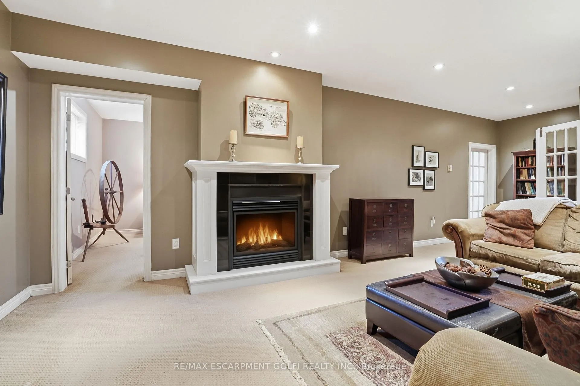 Photo 20 of 9 Pace Avenue, Brantford, Echo Place — HOMEH