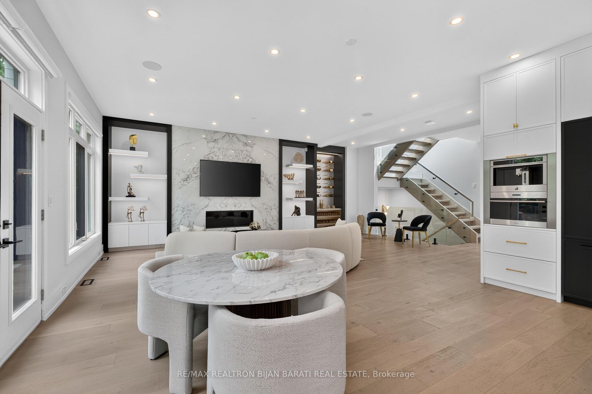 Photo 9 of 16 Wild Cherry Lane, Markham, Royal Orchard — HOMEH