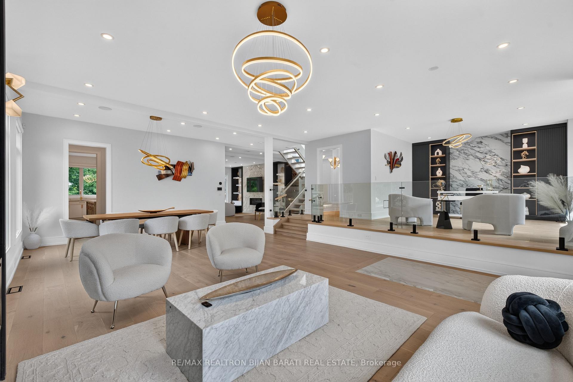 Photo 10 of 16 Wild Cherry Lane, Markham, Royal Orchard — HOMEH