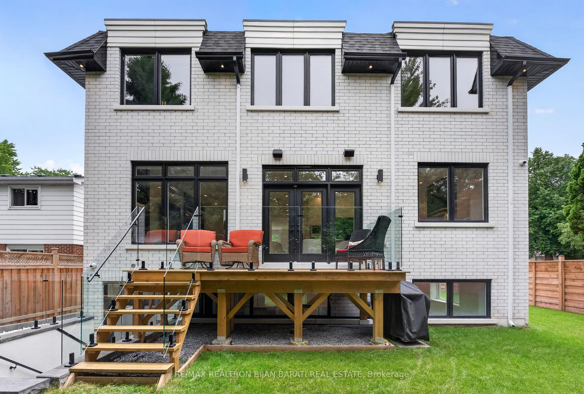 Photo 50 of 16 Wild Cherry Lane, Markham, Royal Orchard — HOMEH