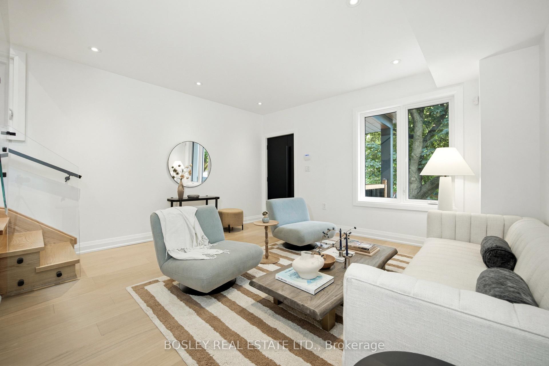 Photo 4 of 28 Richard Avenue, Toronto, Greenwood-Coxwell — HOMEH