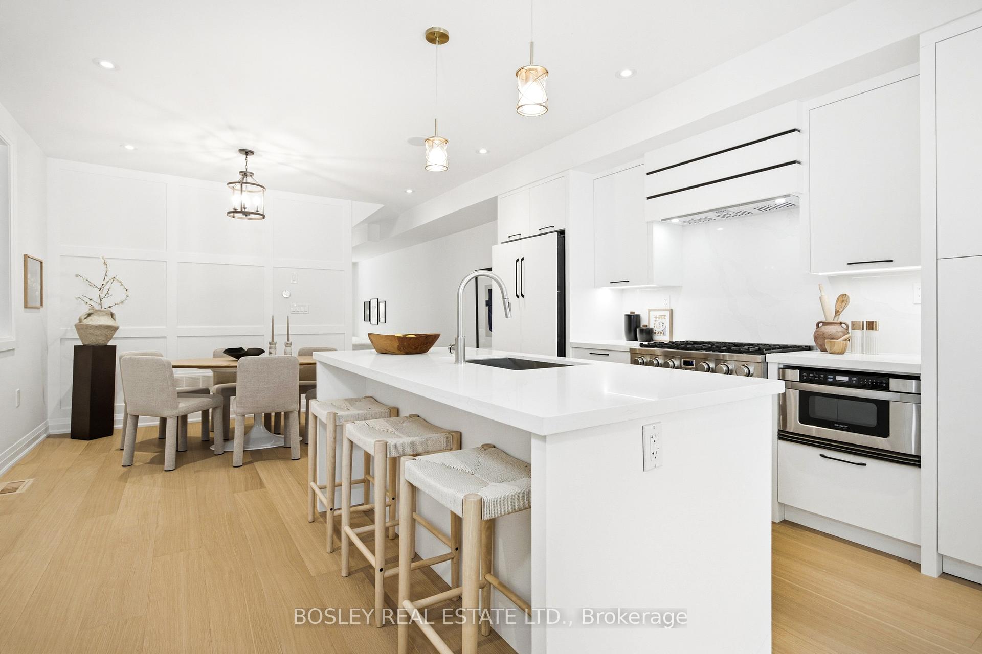 Photo 12 of 28 Richard Avenue, Toronto, Greenwood-Coxwell — HOMEH