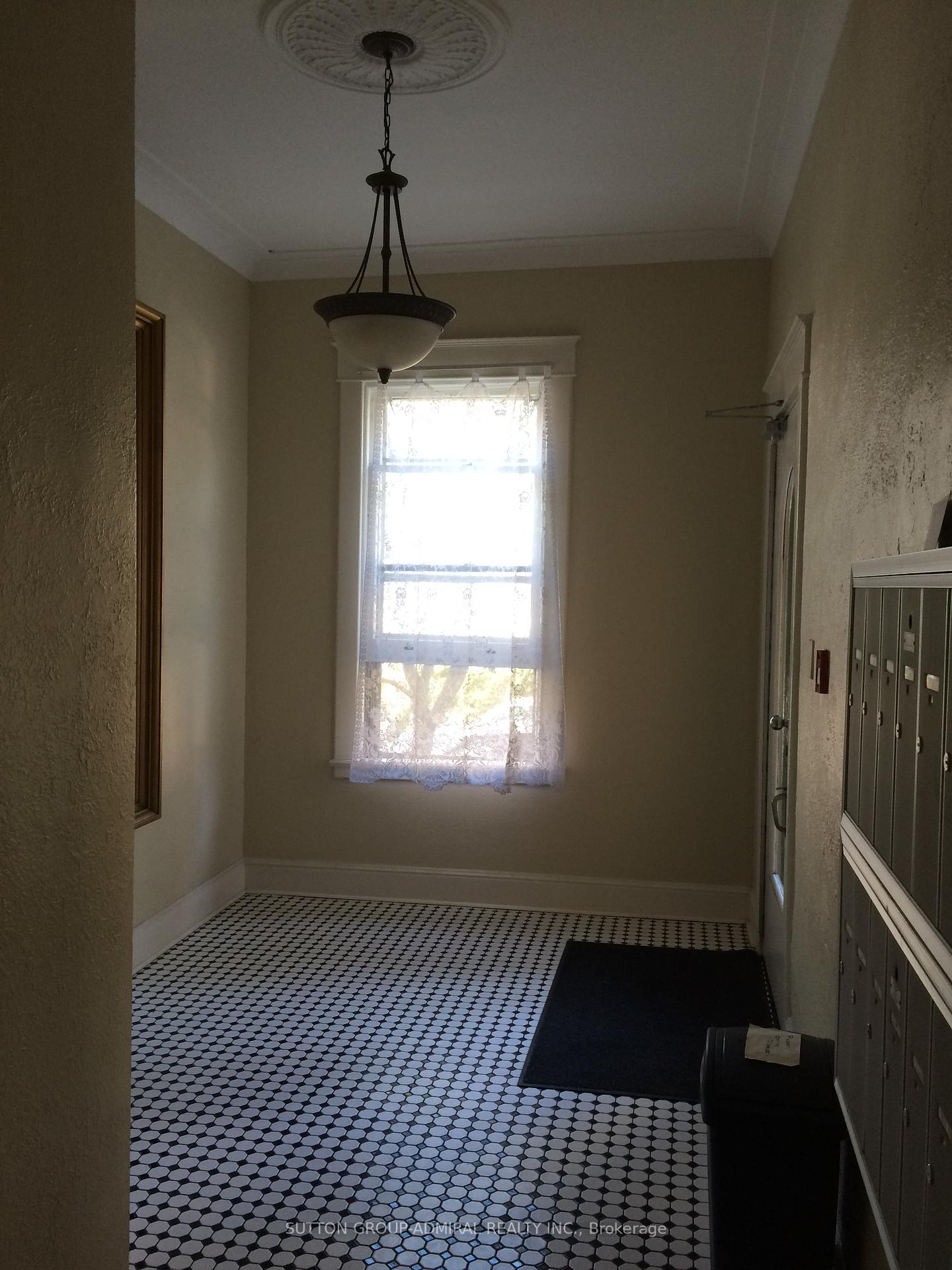 Photo 10 of 162 Daly Avenue, Ottawa, Sandy Hill — HOMEH