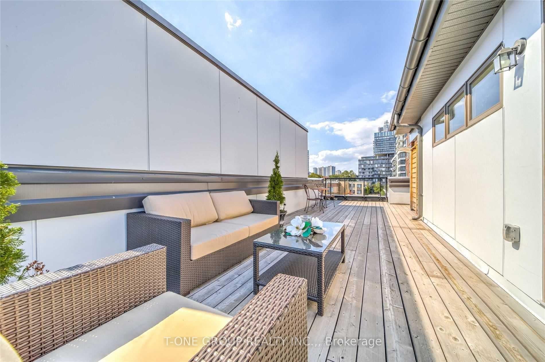 Photo 24 of 55 Sutton Avenue, Toronto, Regent Park — HOMEH
