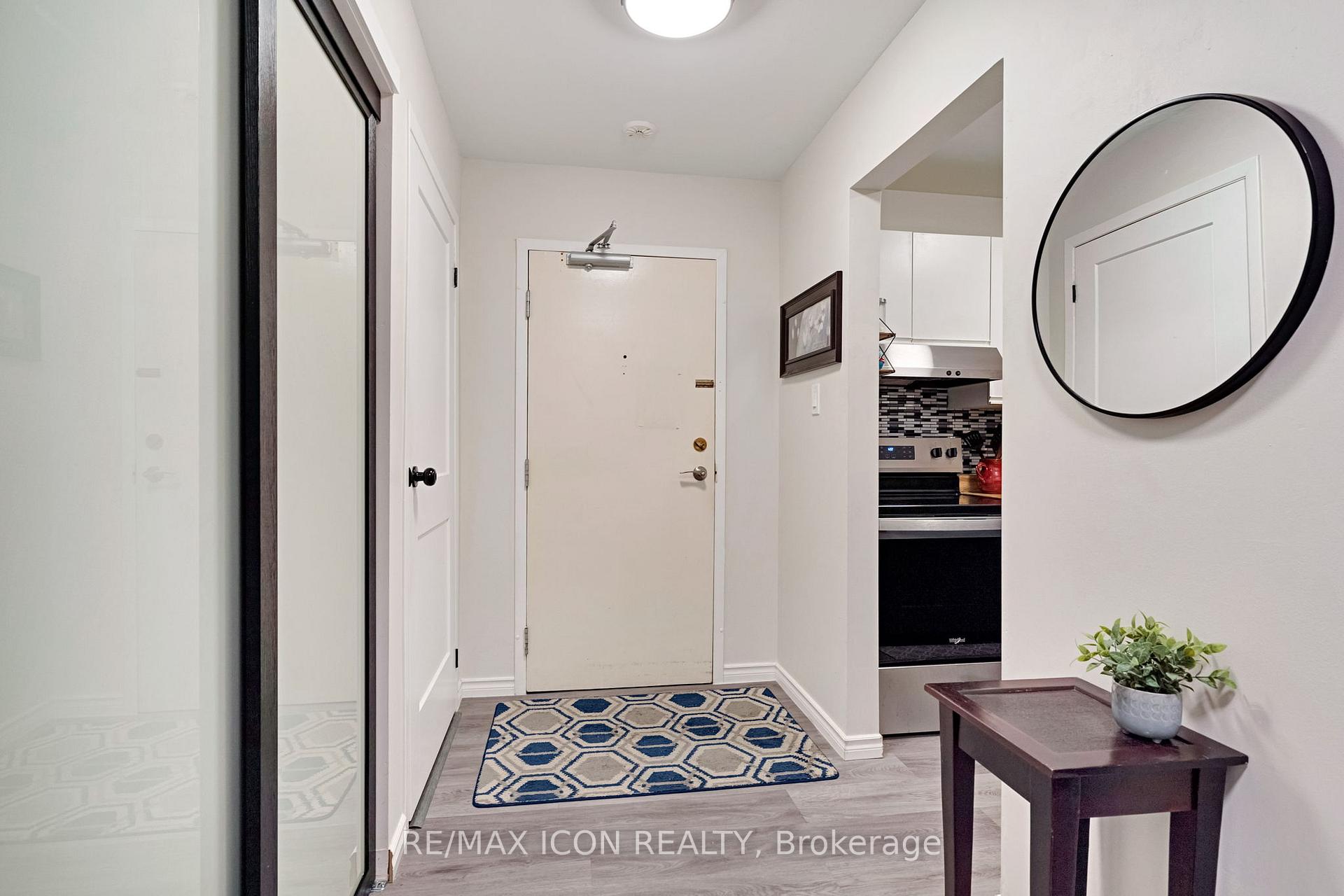Photo 10 of Unit 319, 733 Deveron Crescent, London, South T — HOMEH