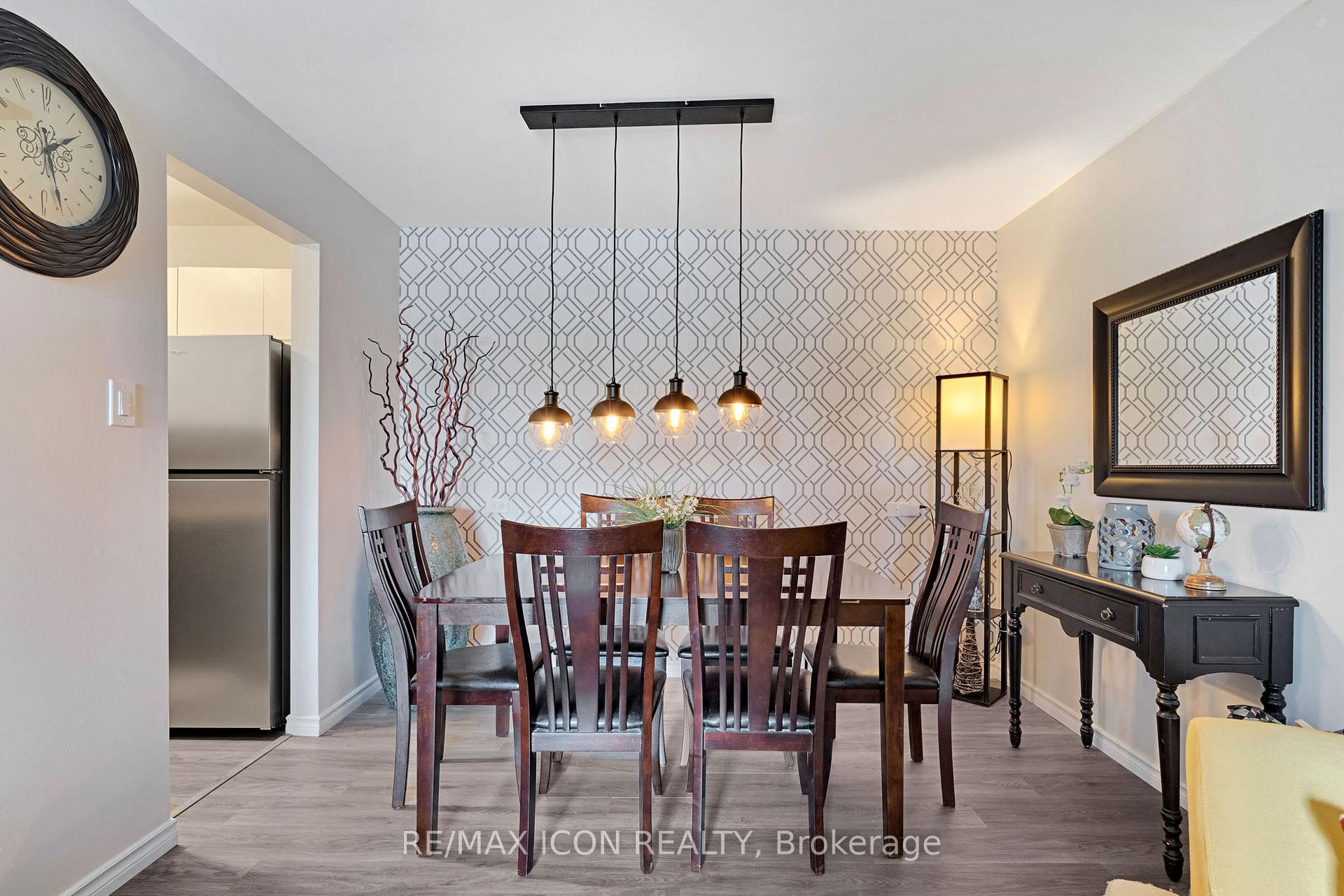 Photo 14 of Unit 319, 733 Deveron Crescent, London, South T — HOMEH